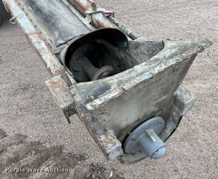 image for item DO3790 2007 Peterbilt 340  volumetric ready mix truck