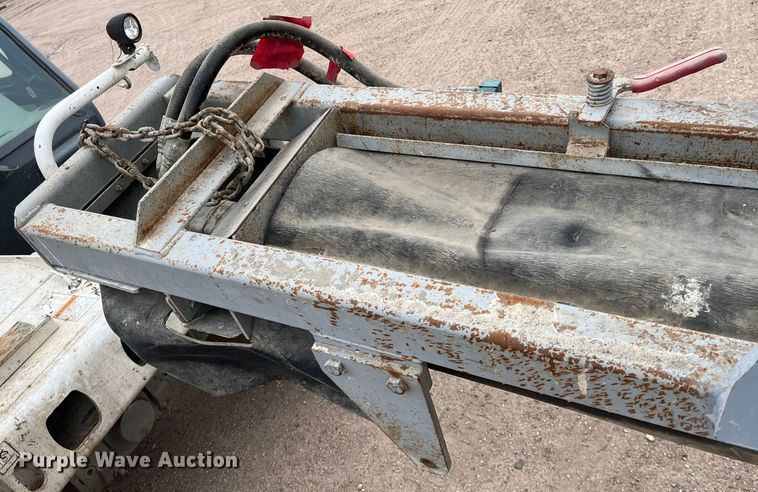 image for item DO3790 2007 Peterbilt 340  volumetric ready mix truck