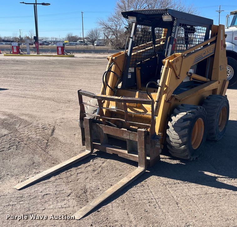 image for item DO3792 1999 Case 1845C  skid steer loader