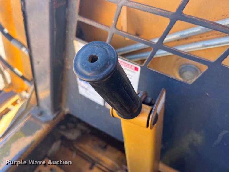 image for item DO3792 1999 Case 1845C  skid steer loader