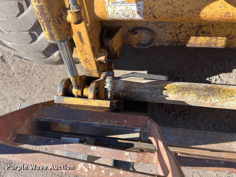image for item DO3792 1999 Case 1845C  skid steer loader