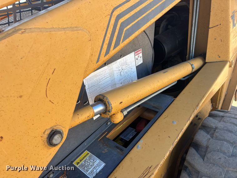image for item DO3792 1999 Case 1845C  skid steer loader