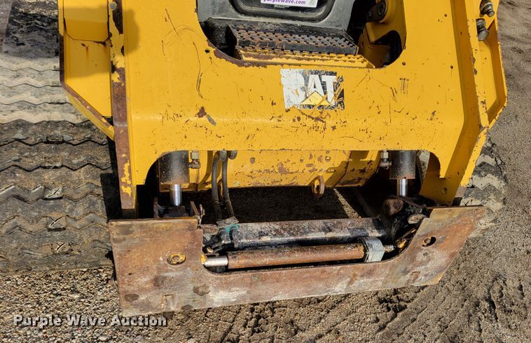 image for item DO4177 2015 Caterpillar 289D  tracked skid steer loader