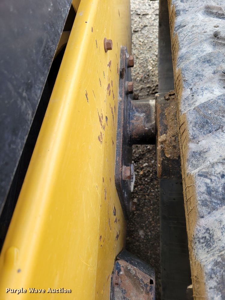 image for item DO4177 2015 Caterpillar 289D  tracked skid steer loader