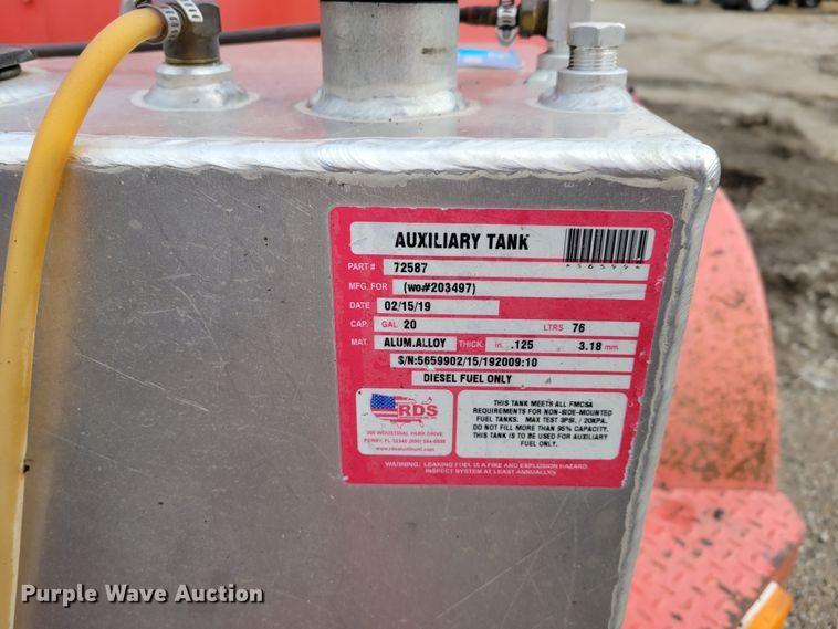 image for item DO4178 Crafco E-Z Pour  melter applicator