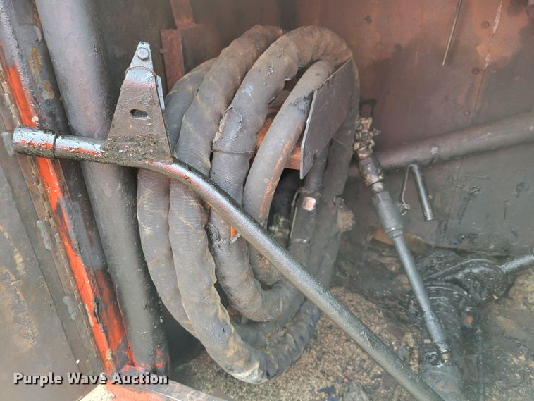 image for item DO4178 Crafco E-Z Pour  melter applicator