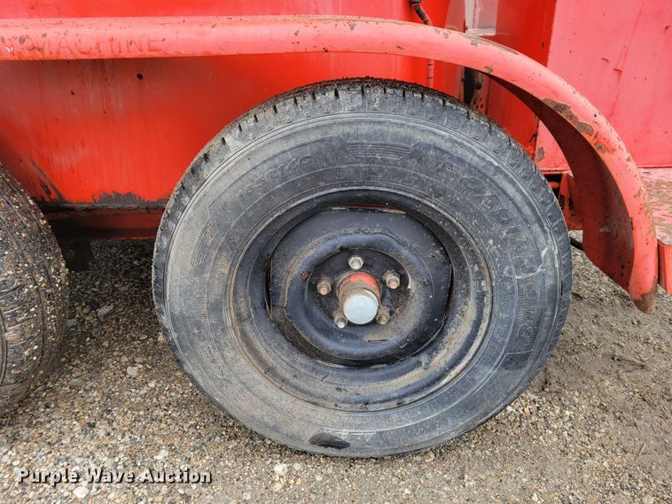 image for item DO4178 Crafco E-Z Pour  melter applicator