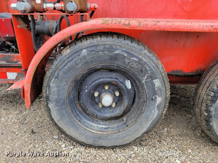 image for item DO4178 Crafco E-Z Pour  melter applicator