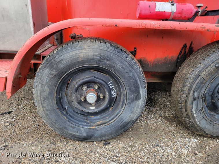 image for item DO4178 Crafco E-Z Pour  melter applicator