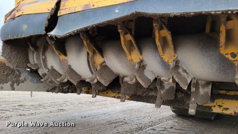 image for item DO4184 2001 Gomaco 9500  trimmer