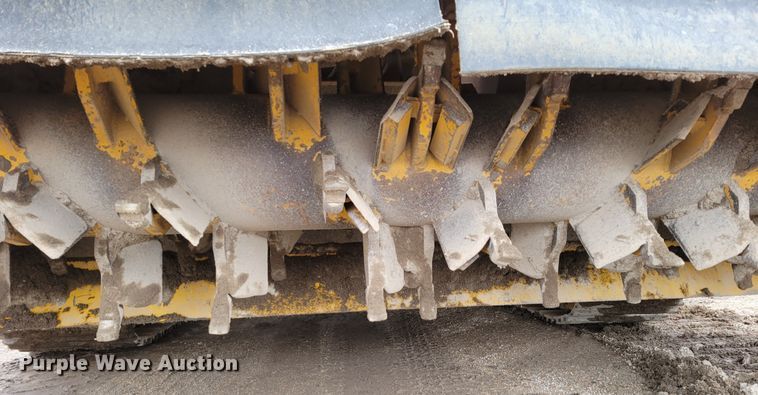 image for item DO4184 2001 Gomaco 9500  trimmer