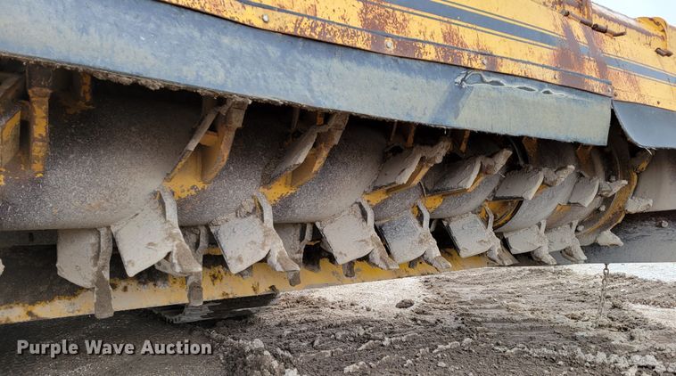 image for item DO4184 2001 Gomaco 9500  trimmer