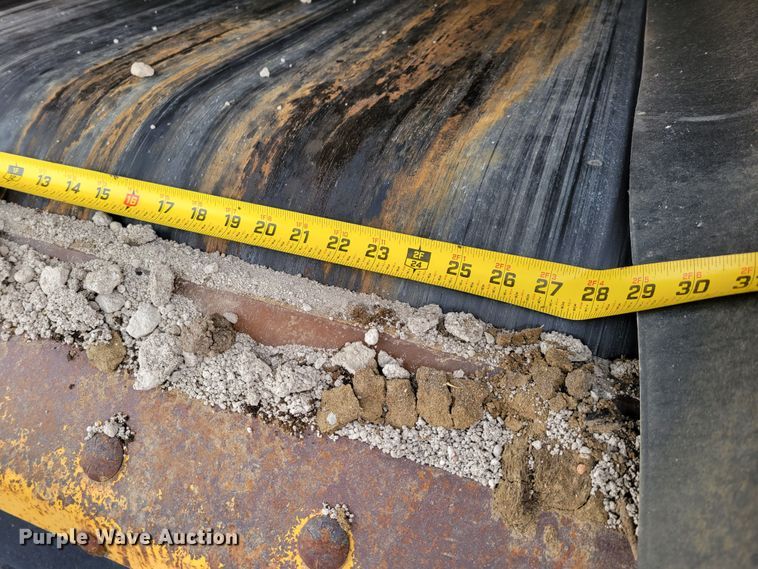 image for item DO4184 2001 Gomaco 9500  trimmer