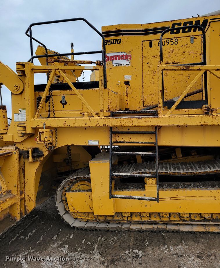 image for item DO4184 2001 Gomaco 9500  trimmer