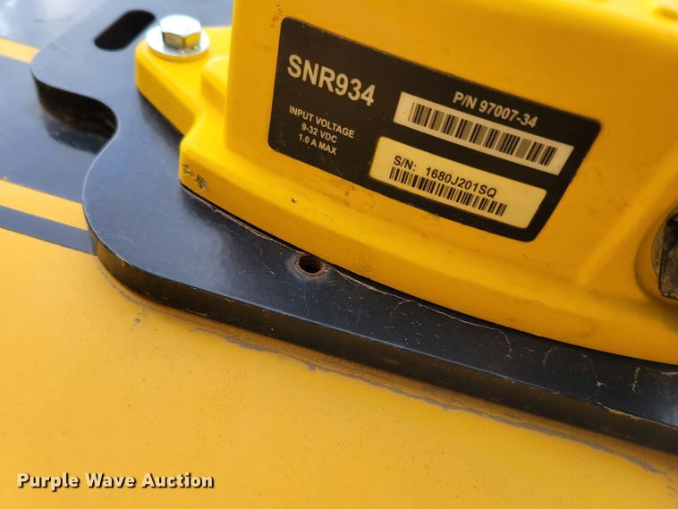 image for item DO4184 2001 Gomaco 9500  trimmer