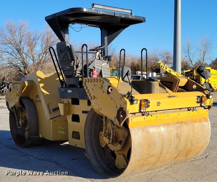 image for item DO4185 2012 Caterpillar CB-64  double drum vibratory roller