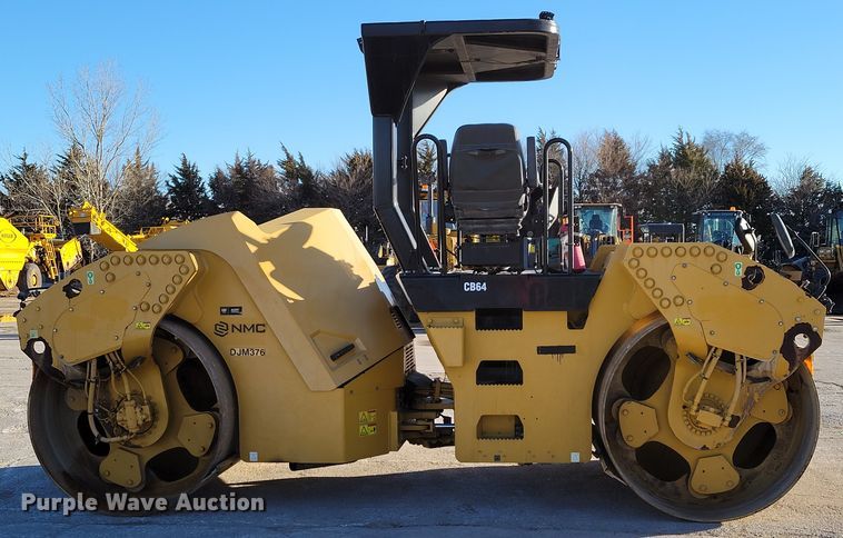 image for item DO4185 2012 Caterpillar CB-64  double drum vibratory roller
