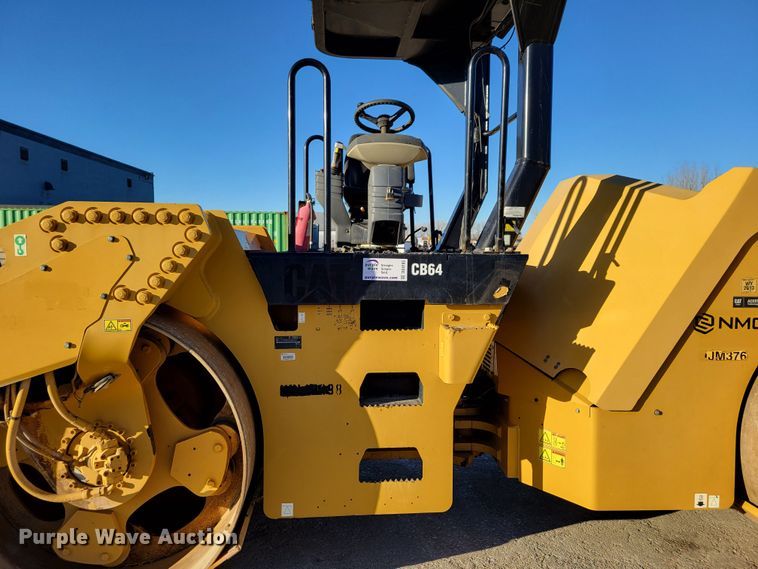 image for item DO4185 2012 Caterpillar CB-64  double drum vibratory roller