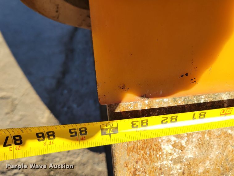 image for item DO4185 2012 Caterpillar CB-64  double drum vibratory roller