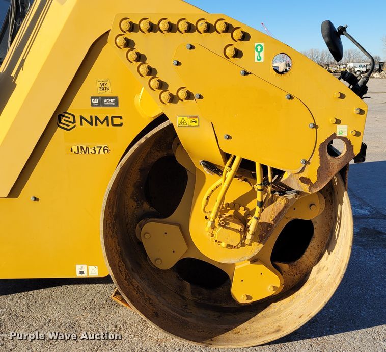 image for item DO4185 2012 Caterpillar CB-64  double drum vibratory roller