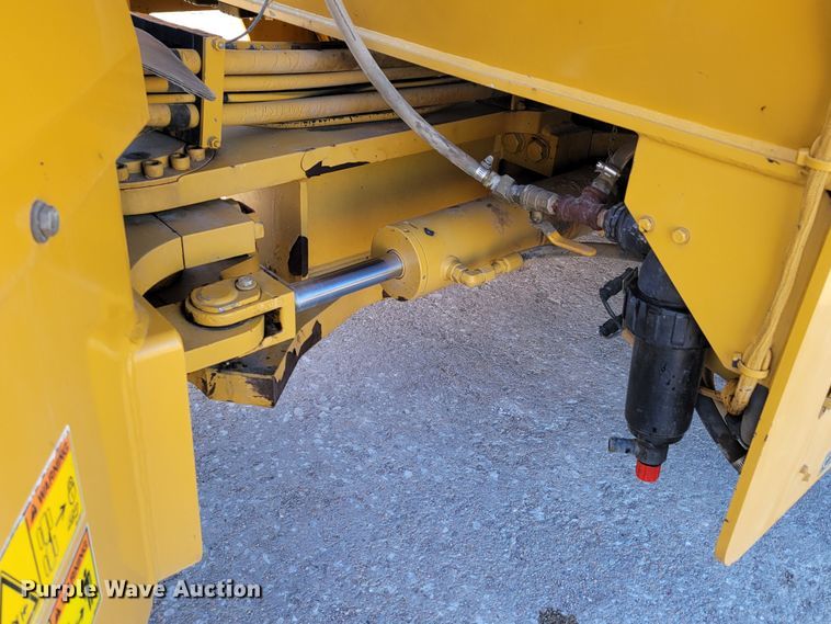 image for item DO4185 2012 Caterpillar CB-64  double drum vibratory roller