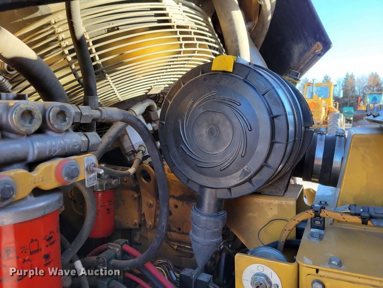 image for item DO4185 2012 Caterpillar CB-64  double drum vibratory roller