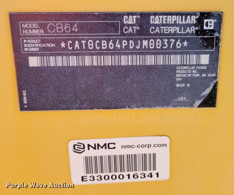 image for item DO4185 2012 Caterpillar CB-64  double drum vibratory roller