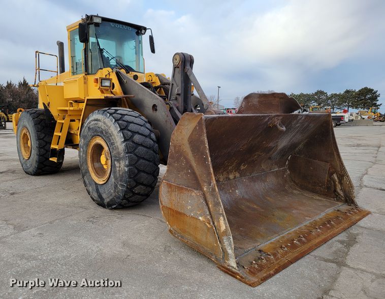 image for item DO4186 1996 Volvo L180C  wheel loader