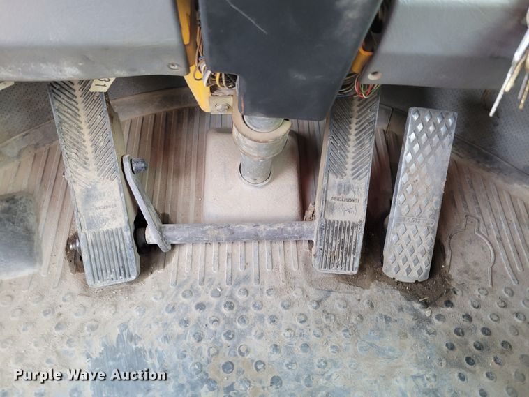 image for item DO4186 1996 Volvo L180C  wheel loader