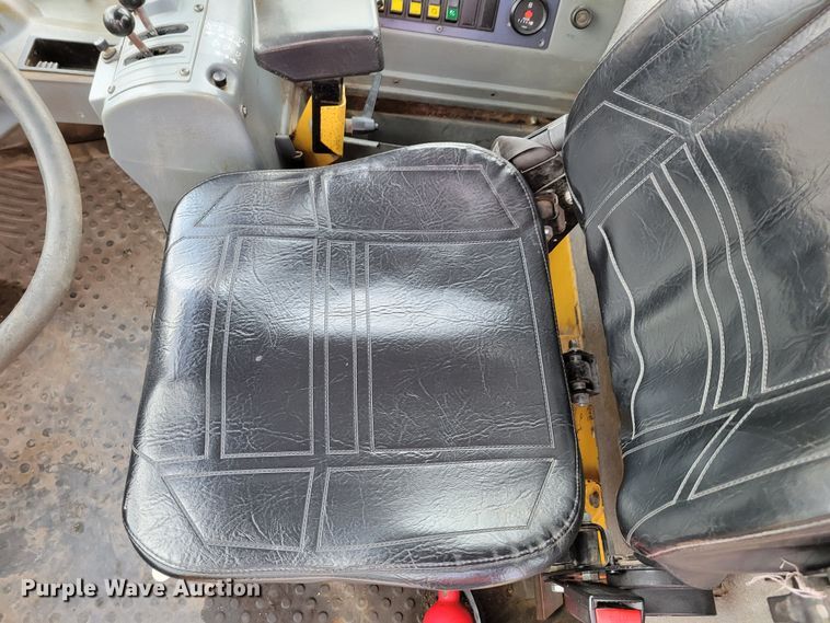 image for item DO4186 1996 Volvo L180C  wheel loader