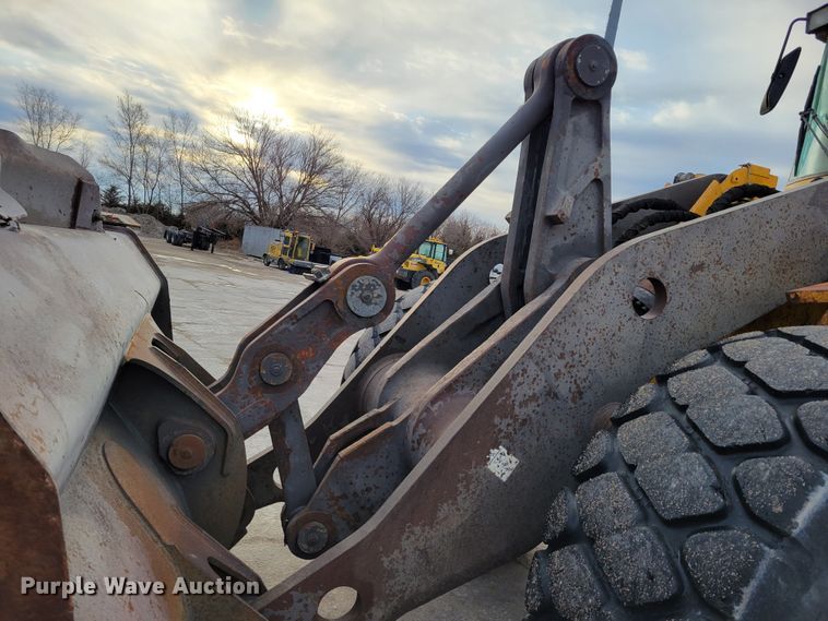 image for item DO4186 1996 Volvo L180C  wheel loader