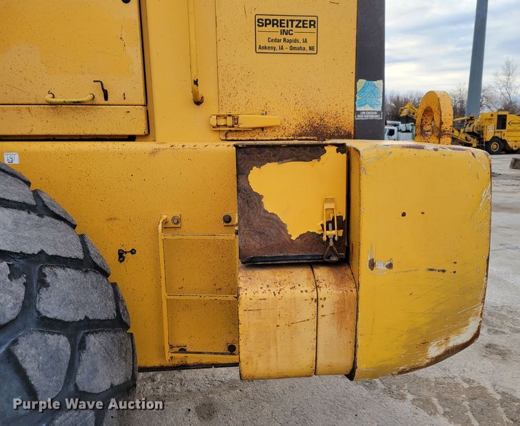 image for item DO4186 1996 Volvo L180C  wheel loader