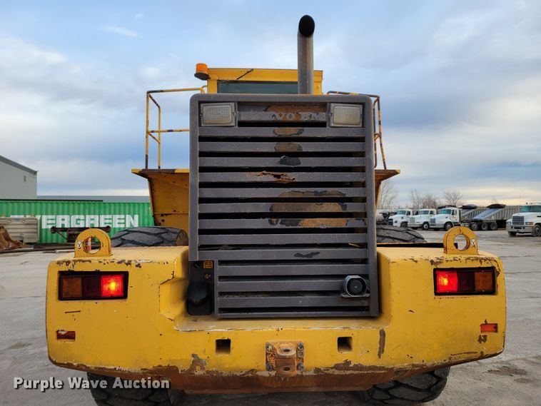 image for item DO4186 1996 Volvo L180C  wheel loader