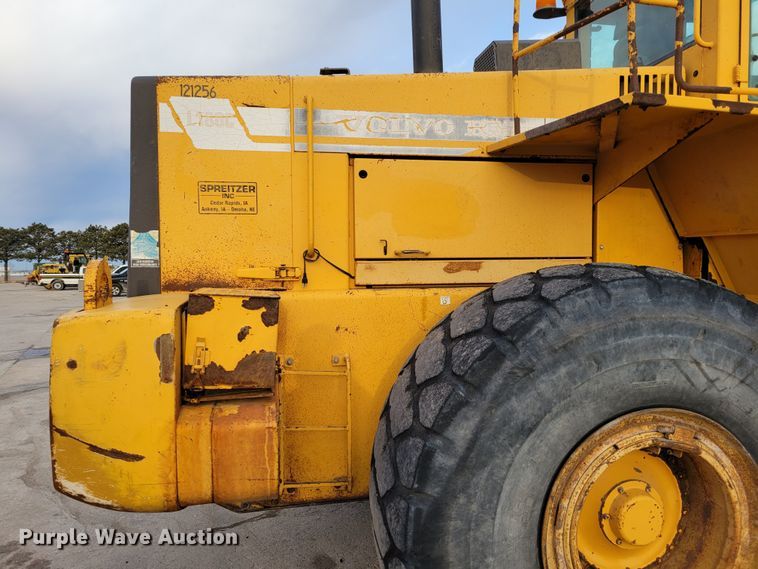 image for item DO4186 1996 Volvo L180C  wheel loader