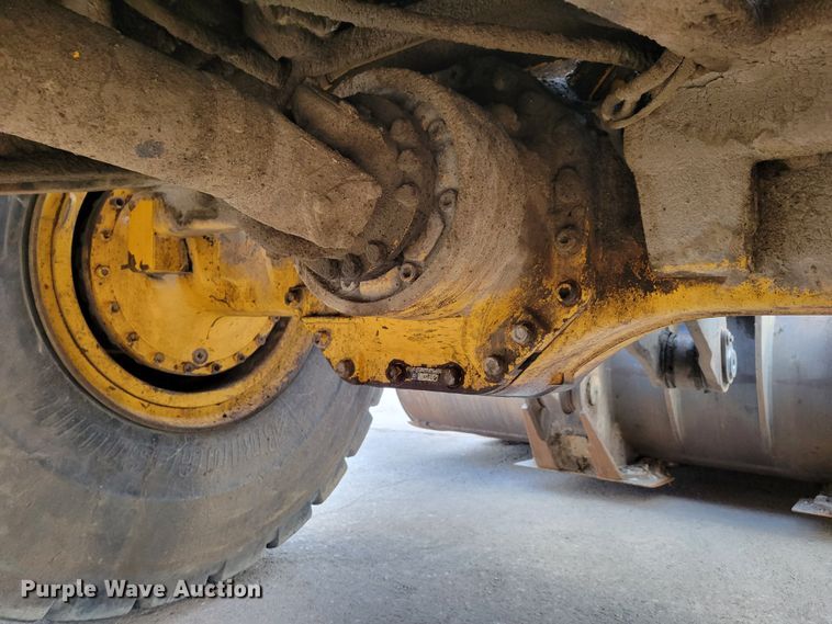 image for item DO4186 1996 Volvo L180C  wheel loader