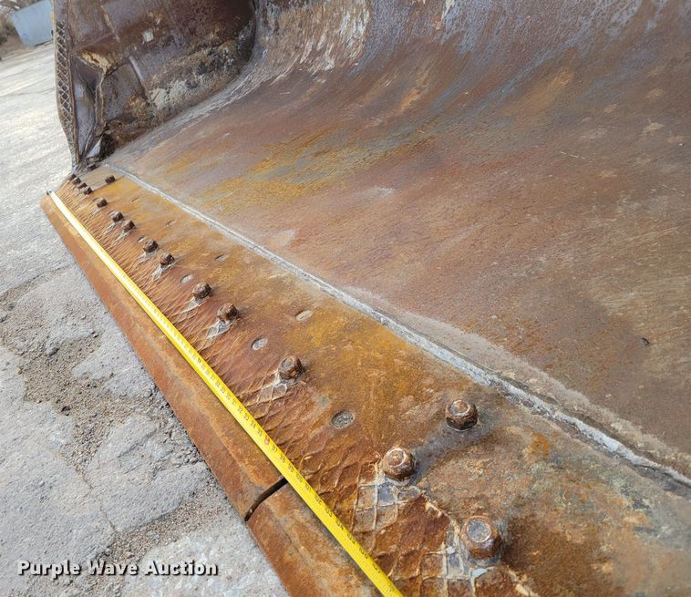 image for item DO4186 1996 Volvo L180C  wheel loader