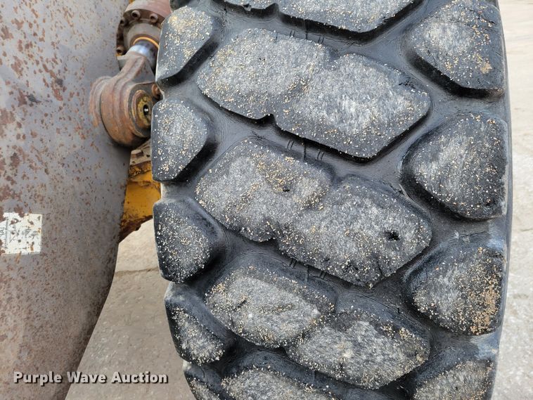 image for item DO4186 1996 Volvo L180C  wheel loader