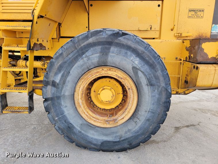 image for item DO4186 1996 Volvo L180C  wheel loader