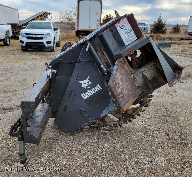 image for item DO4187 Bobcat WS18  skid steer rock saw