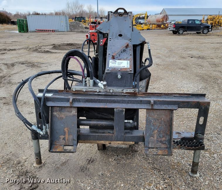 image for item DO4187 Bobcat WS18  skid steer rock saw