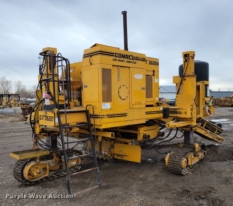 image for item DO4188 1994 Gomaco GT3600  slipform paver