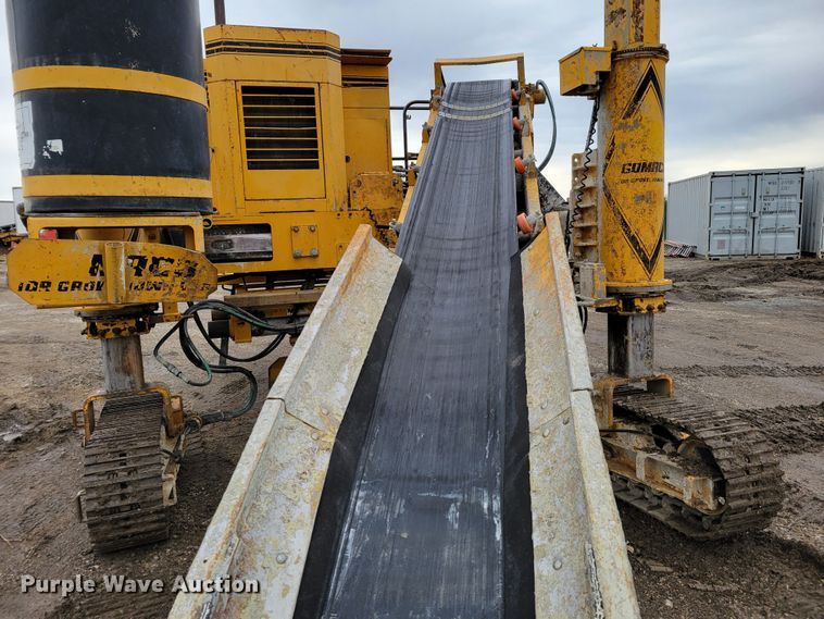 image for item DO4188 1994 Gomaco GT3600  slipform paver