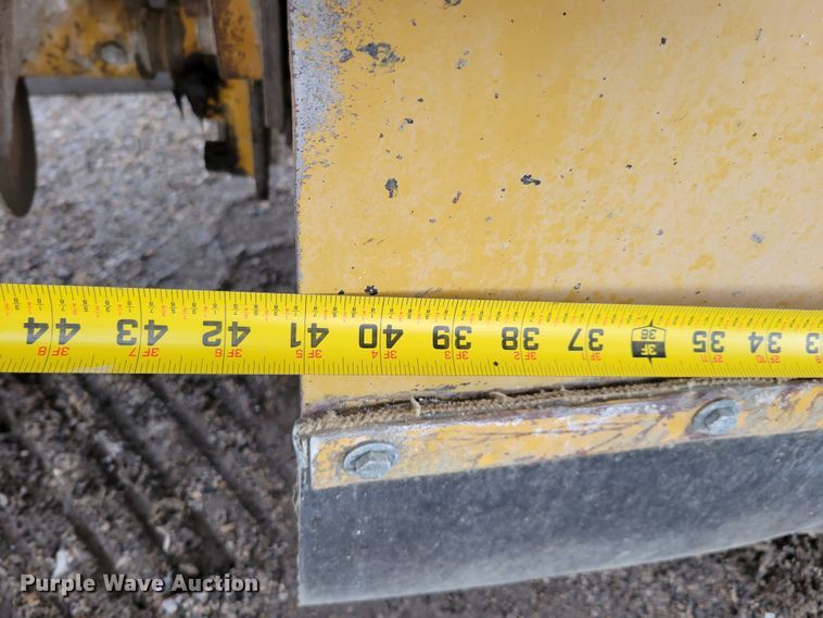 image for item DO4188 1994 Gomaco GT3600  slipform paver