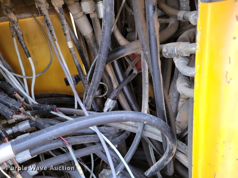 image for item DO4188 1994 Gomaco GT3600  slipform paver