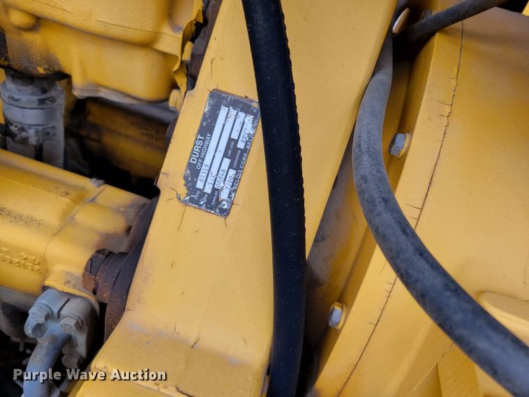 image for item DO4189 2002 Gomaco GP2600  slip form paver