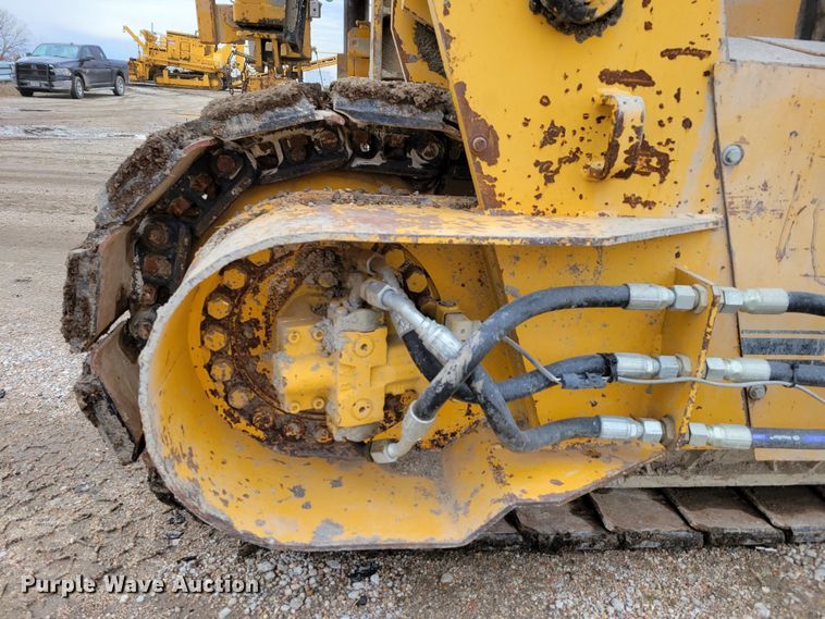 image for item DO4189 2002 Gomaco GP2600  slip form paver