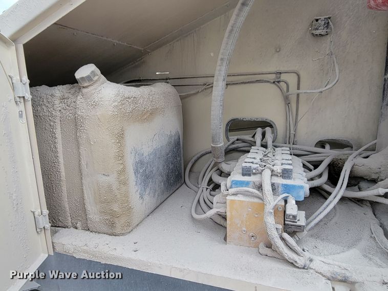 image for item DO4191 Terex EB85  boom lift