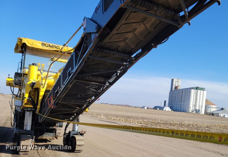 image for item DO4199 2012 Bomag 1200/30  milling machine