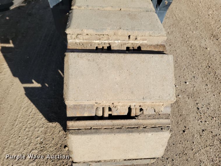 image for item DO4199 2012 Bomag 1200/30  milling machine