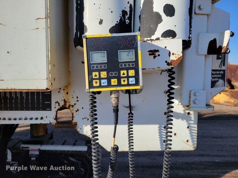 image for item DO4200 2014 Roadtec RX600E-4  VCS milling machine